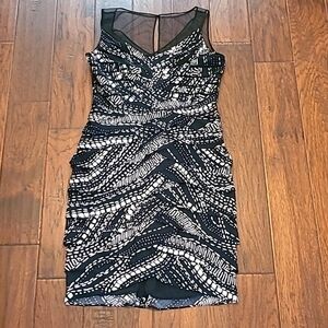 Adrianna Papell sleeveless dress with ruffled layers size 10